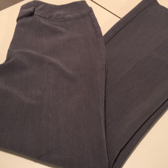 Gray pants - Picture 1 of 2